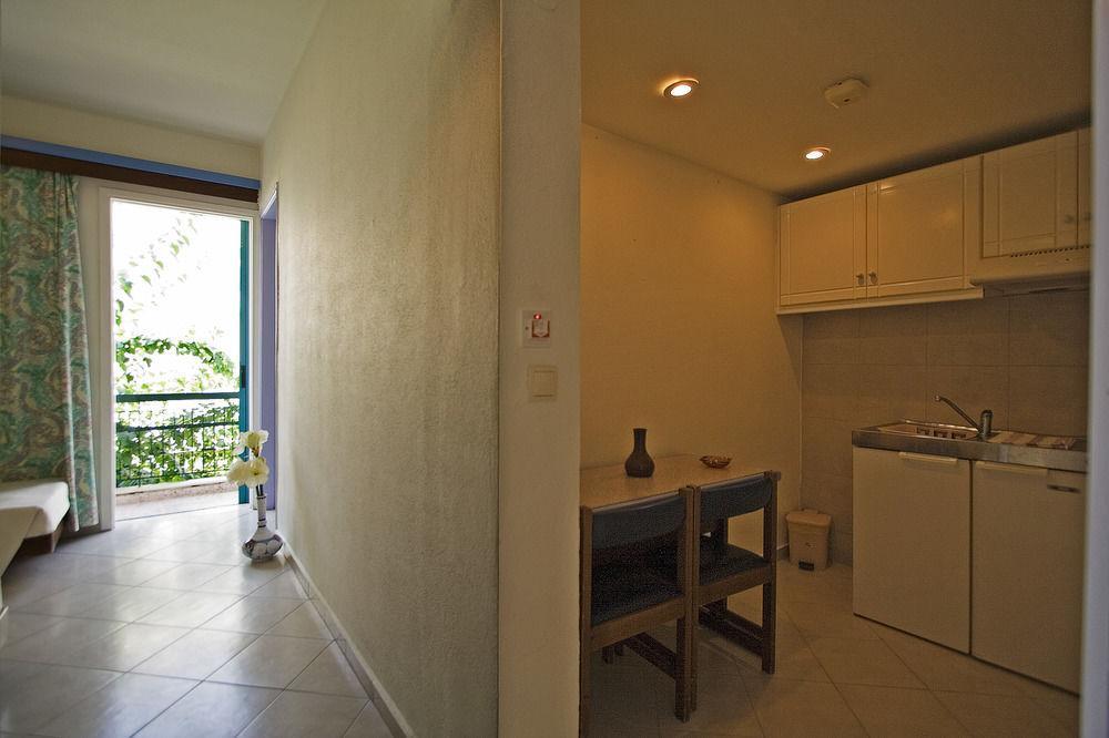 Mariette Rhodes Urban Suites (Adults Only) Rhodes City Exterior photo